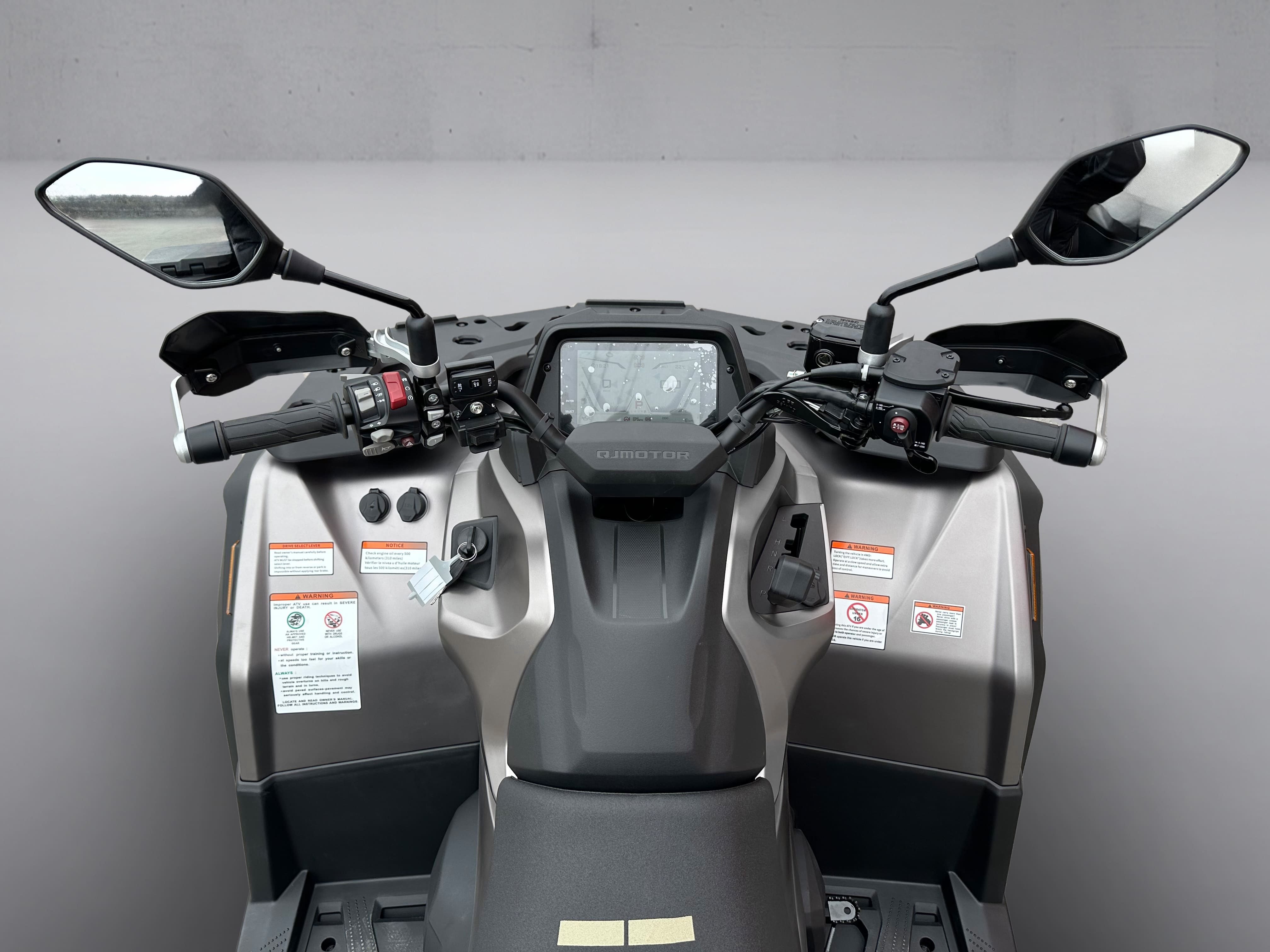 QJ Motors Quad 1000ccm Grau