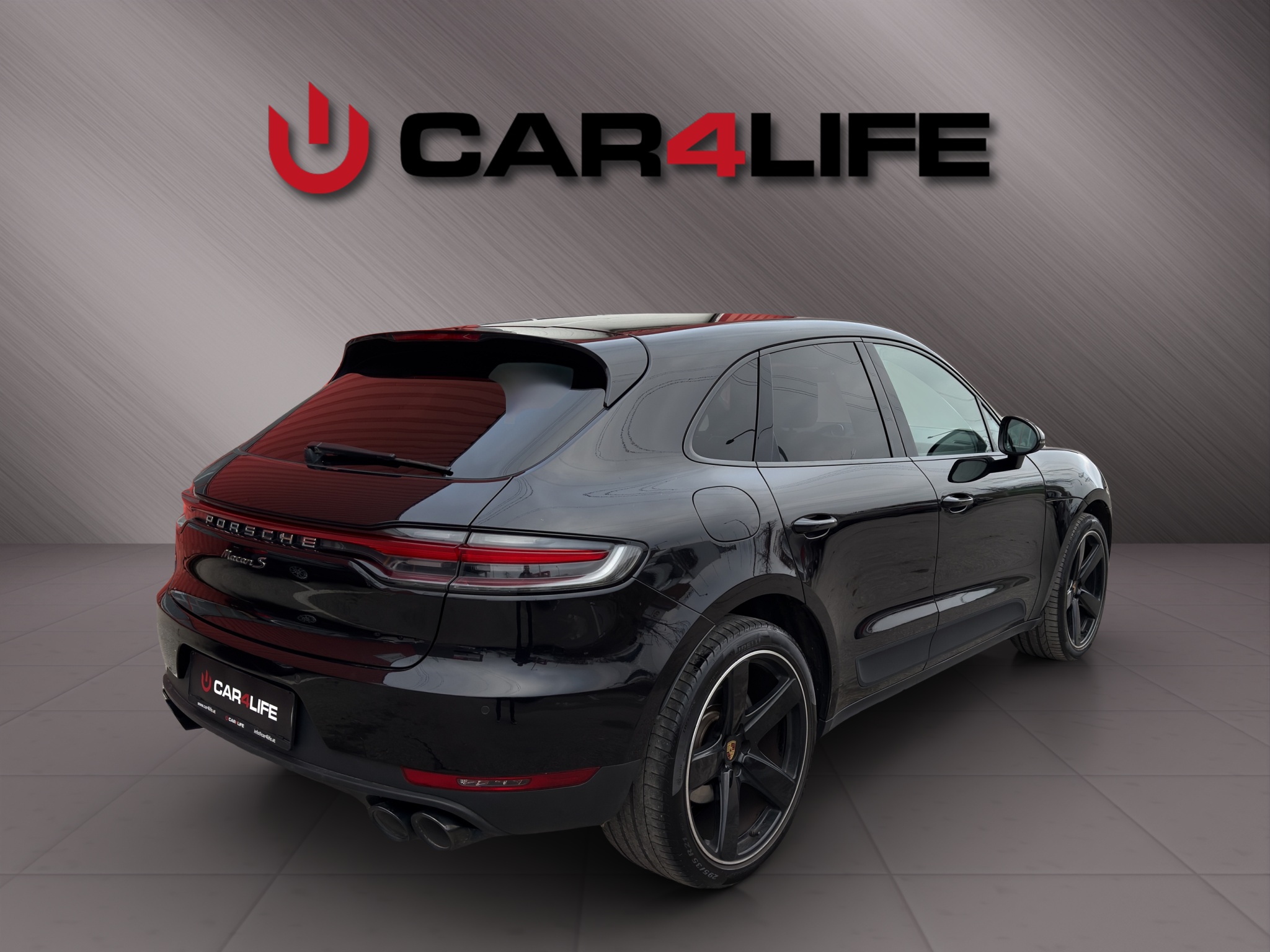 Porsche Macan S