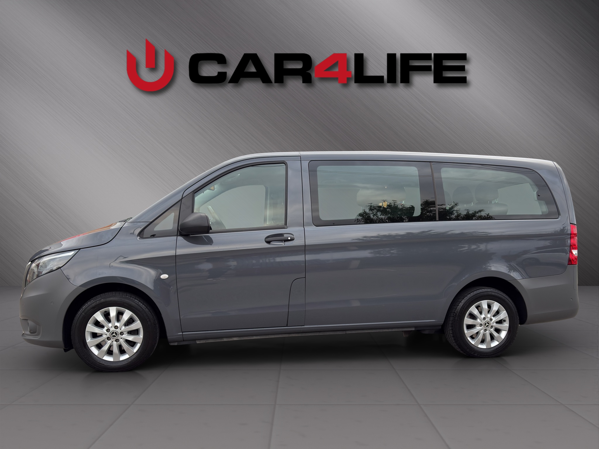 Mercedes-Benz Vito Tourer 114 CDI lang