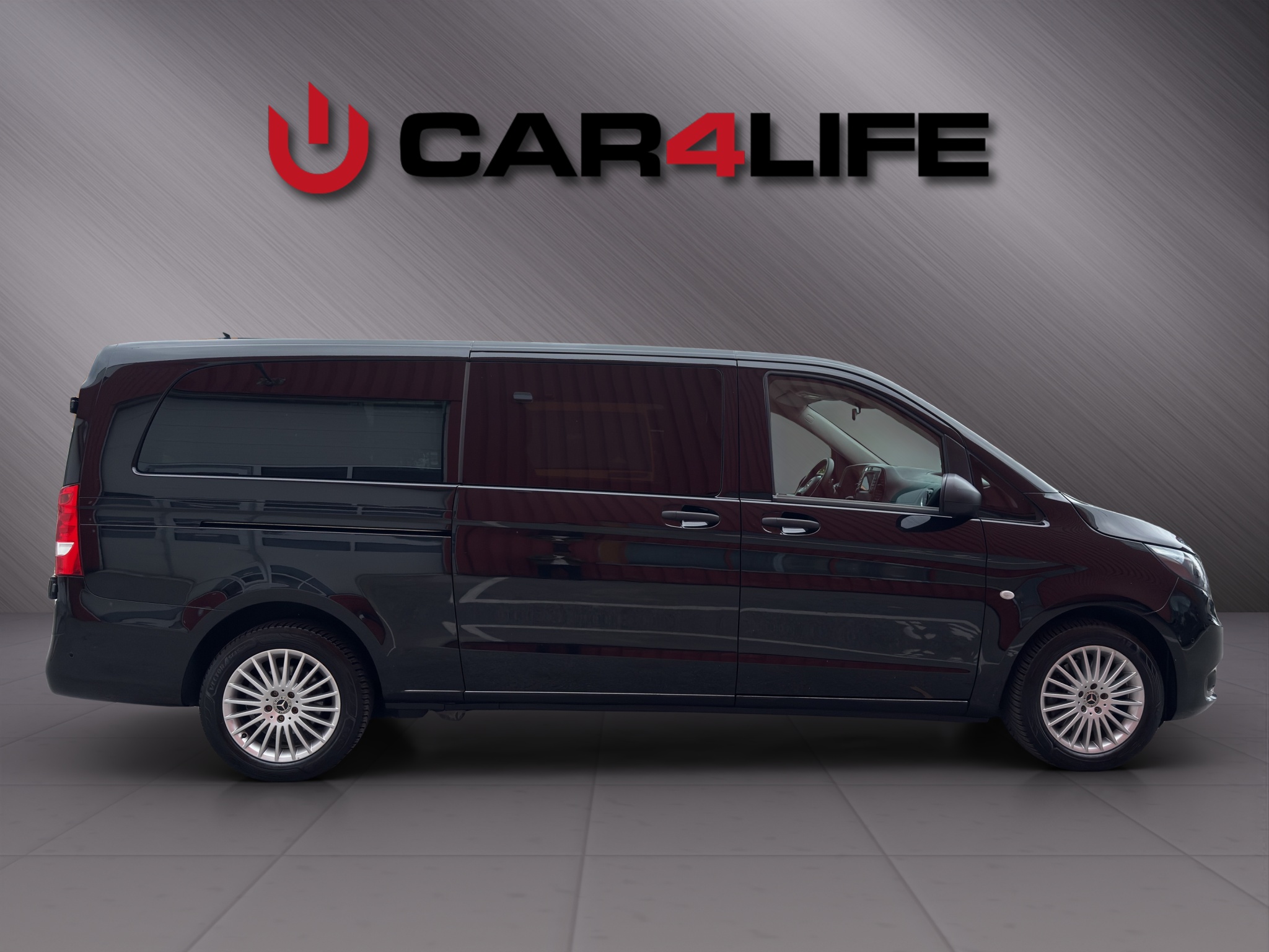 Mercedes-Benz Vito Tourer 114 CDI PRO Extralang 9 Sitzer