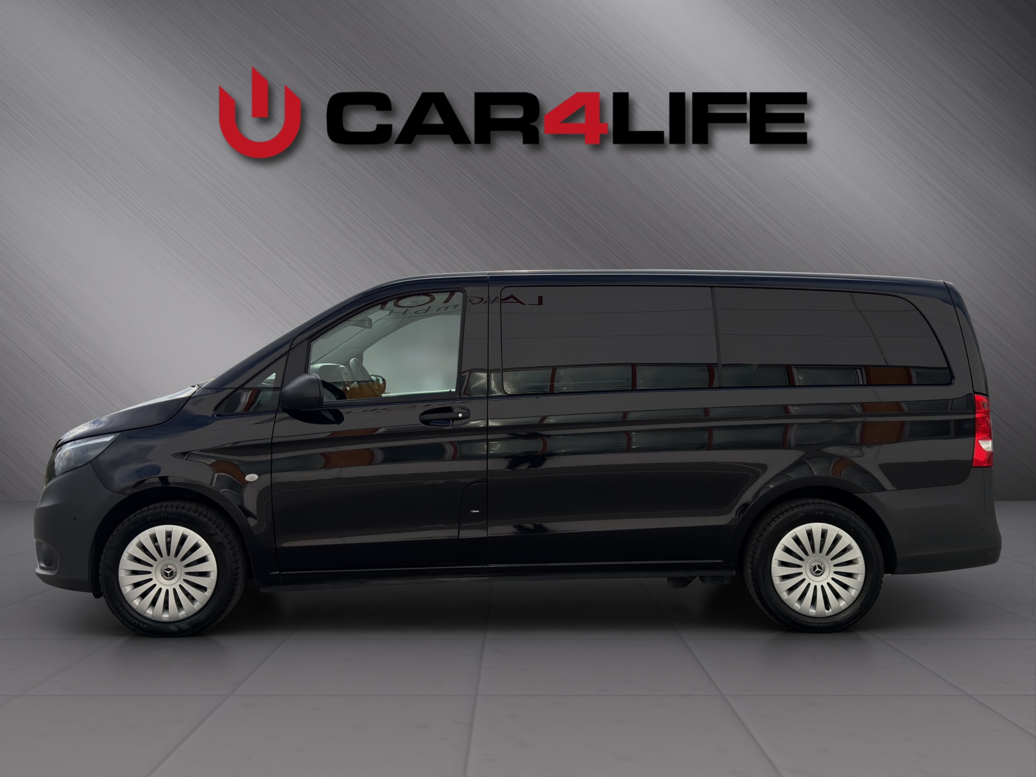 Mercedes-Benz Vito Tourer 114 CDI PRO Extralang 9 Sitzer