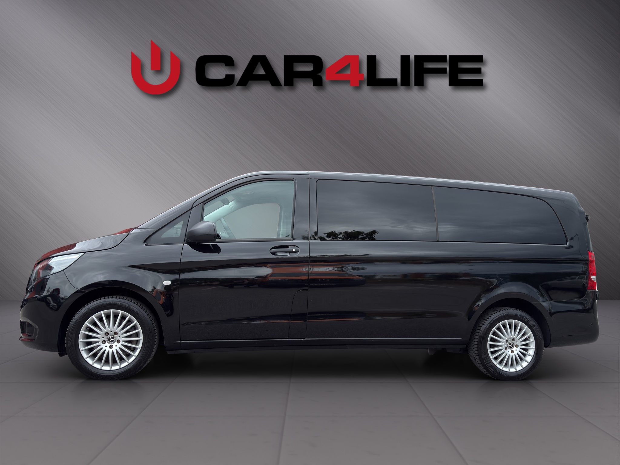 Mercedes-Benz Vito Tourer 114 CDI PRO Extralang 9 Sitzer