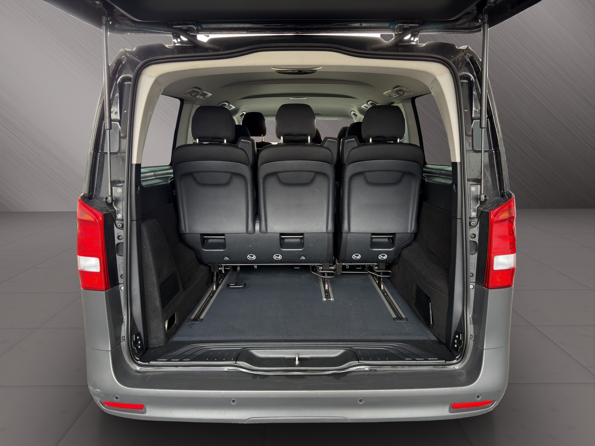 Mercedes-Benz Vito Tourer 114 CDI PRO Extralang 9 Sitzer