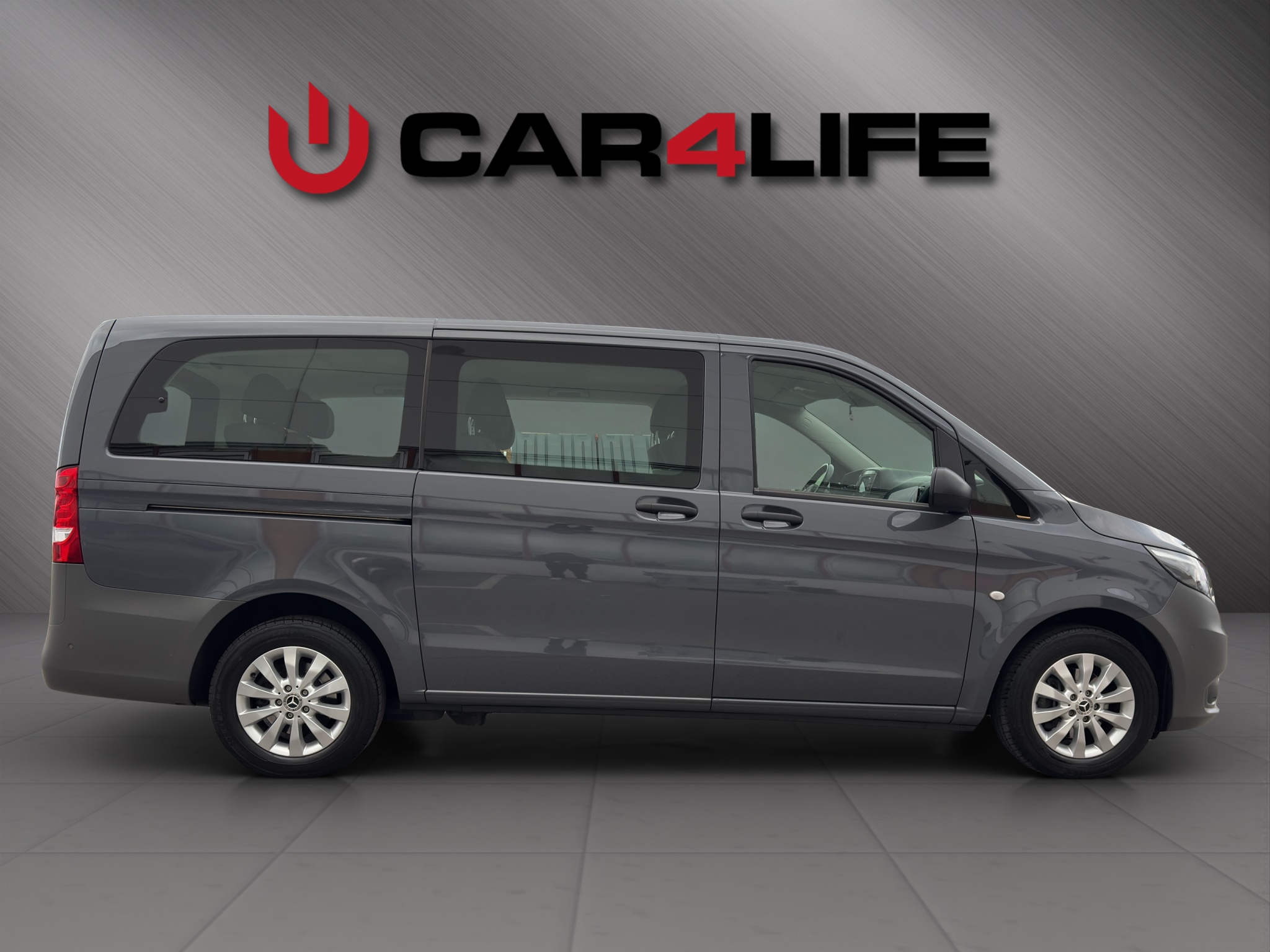 Mercedes-Benz Vito Tourer 114 CDI lang