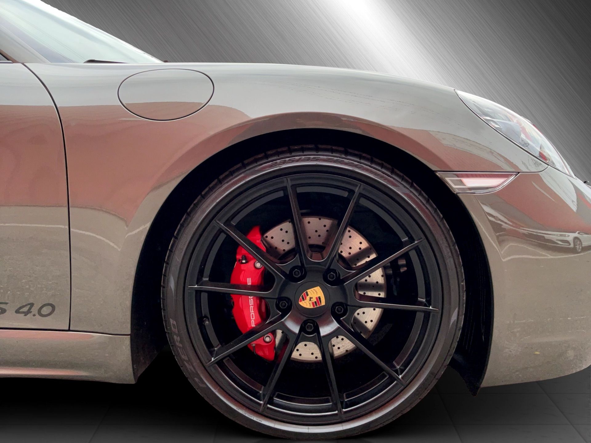 Porsche Cayman 718  GTS 4.0