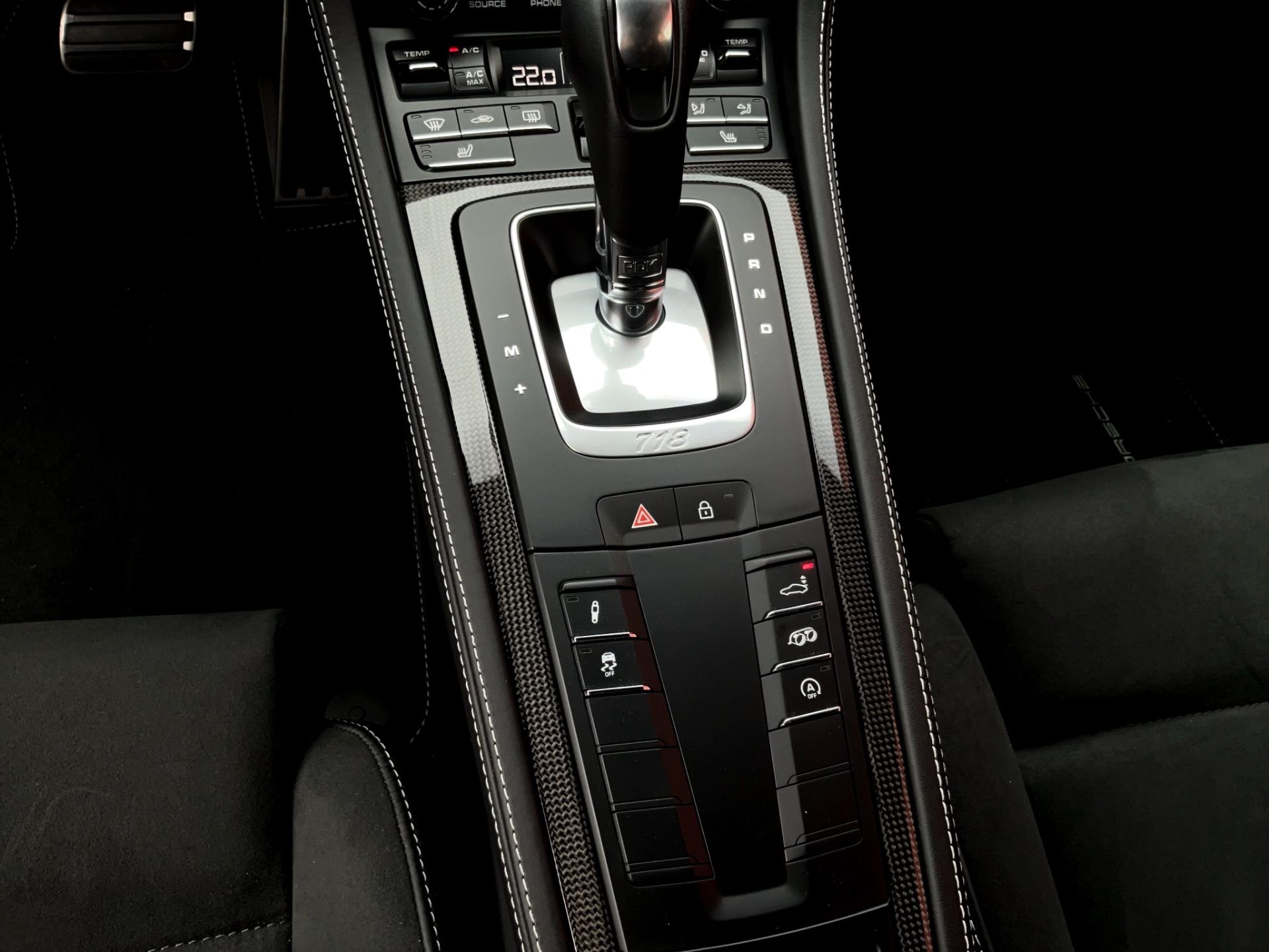 Porsche Cayman 718  GTS 4.0