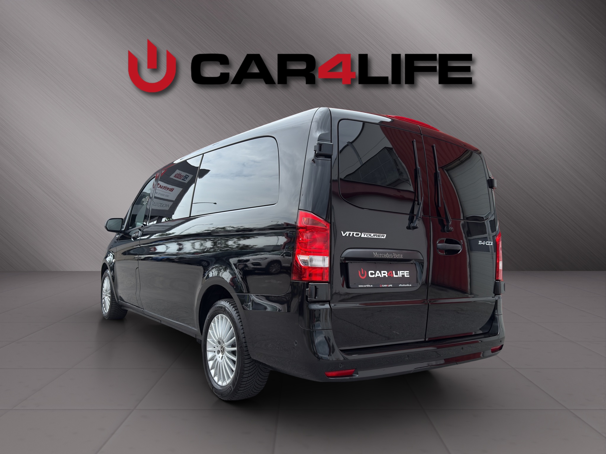 Mercedes-Benz Vito Tourer 114 CDI PRO Extralang 9 Sitzer